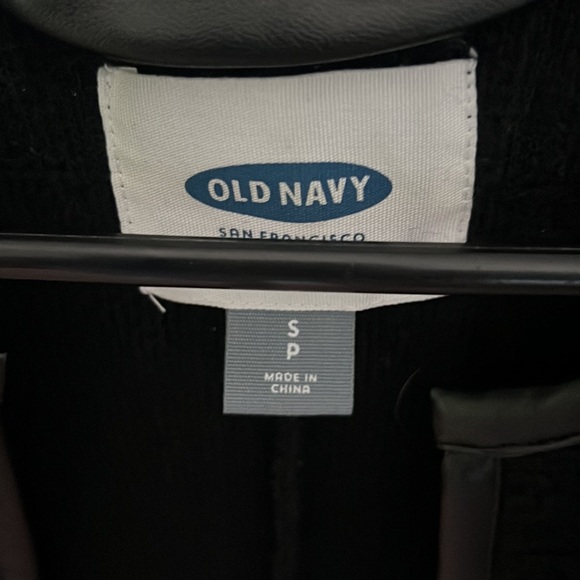 Lightly worn fall jacket - Picture 2 of 3